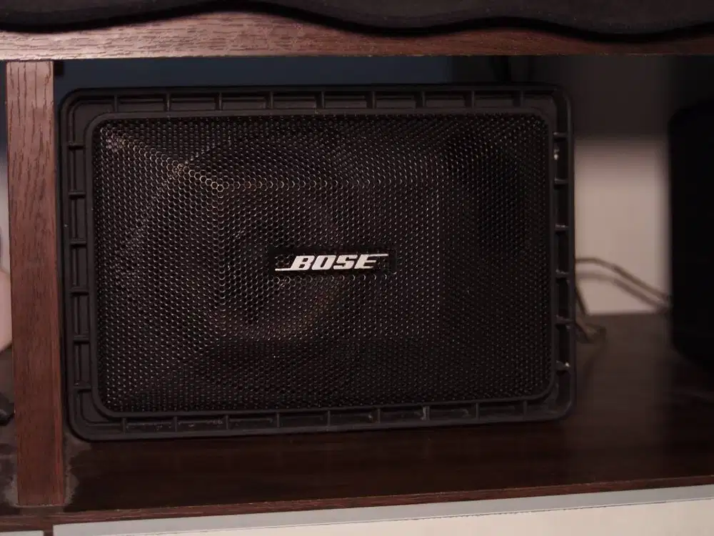 Bose Roommate II made in USA