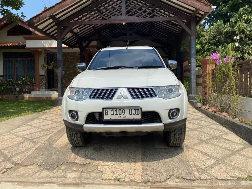pajero exceed 2011 A/T diesel