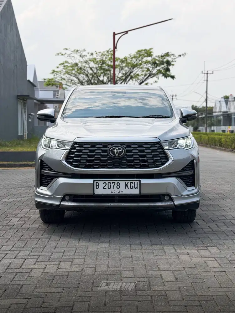 ZENIX Q HYBRID TSS MODELISTA AT 2023