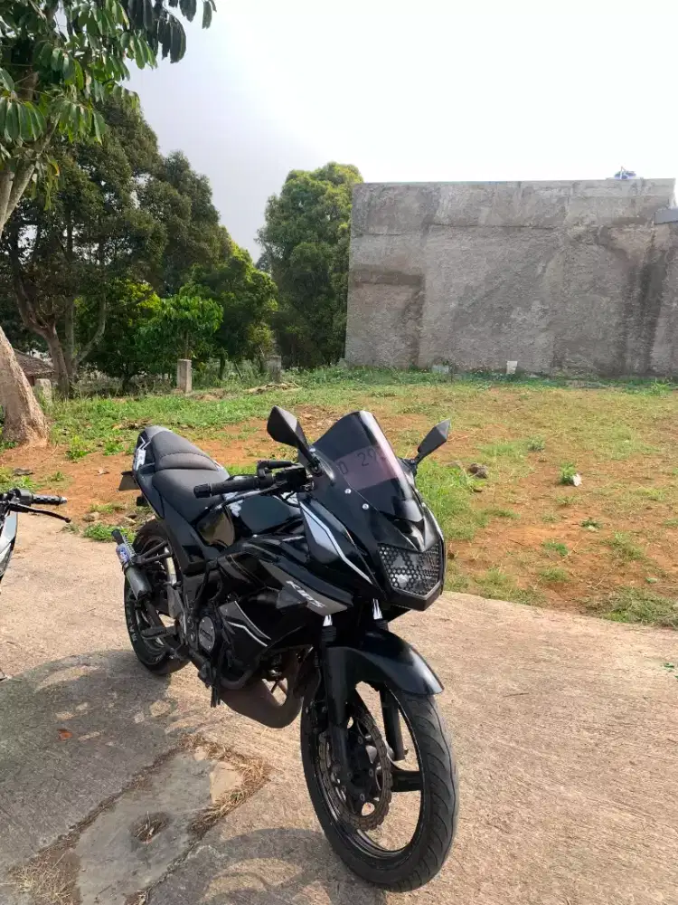 Jual motor ninja rr..