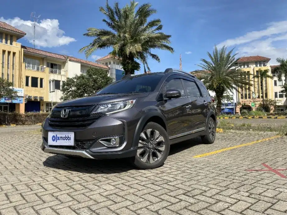 TDP 9, JT Honda BR-V 1.5 E Bensin-AT Abu 2019