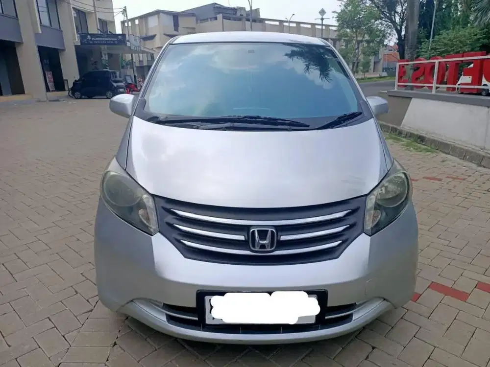 Honda Freed E psd 1.5 At 2009 harga cash 99,5 jt