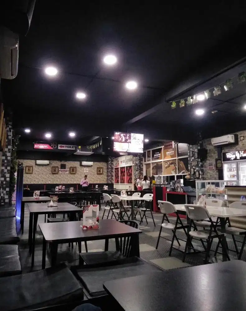 DIJUAL 8 RUKO GANDENG MERR JL IR SOEKARNO EX BISNIS FNB LENGKAP 5 LT