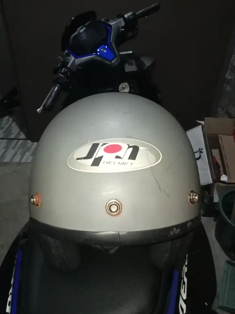helm jpn ukuran L