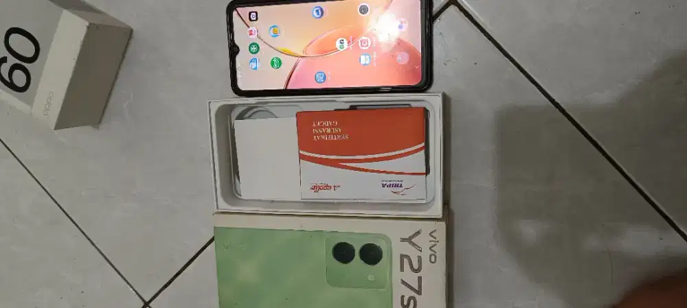 Vivo YS 27 s 8/256 Mulus fulset