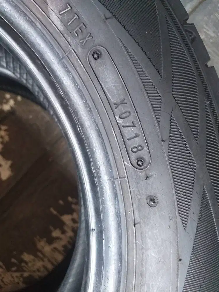 ban dunlop sp touring  165/65 r13