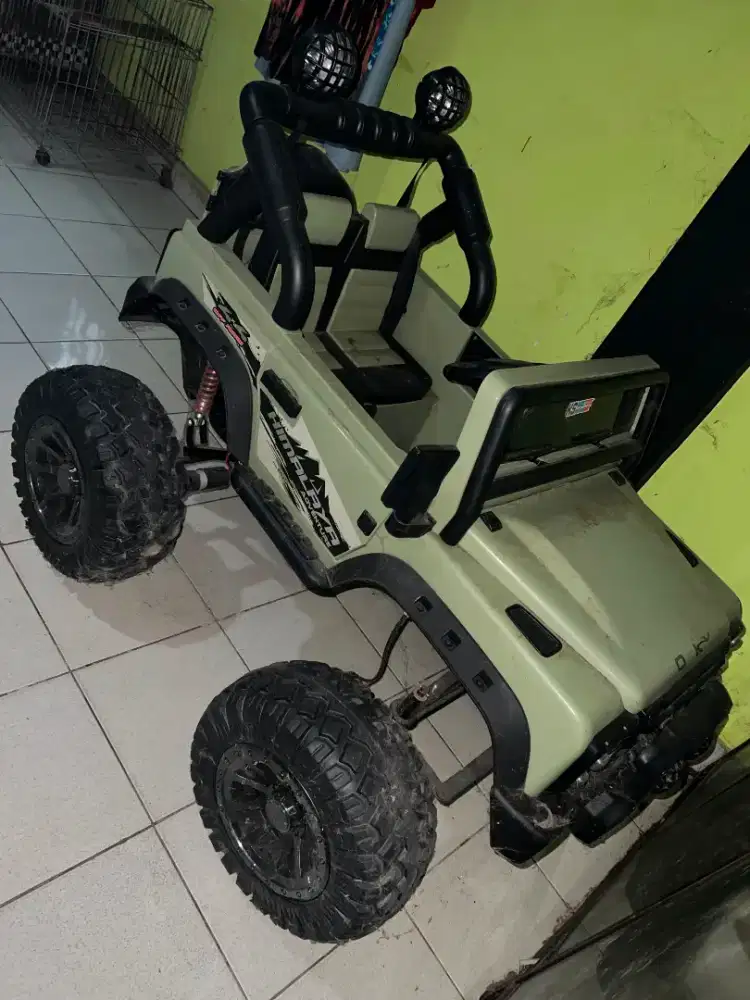 Dijual mobil maianan anak