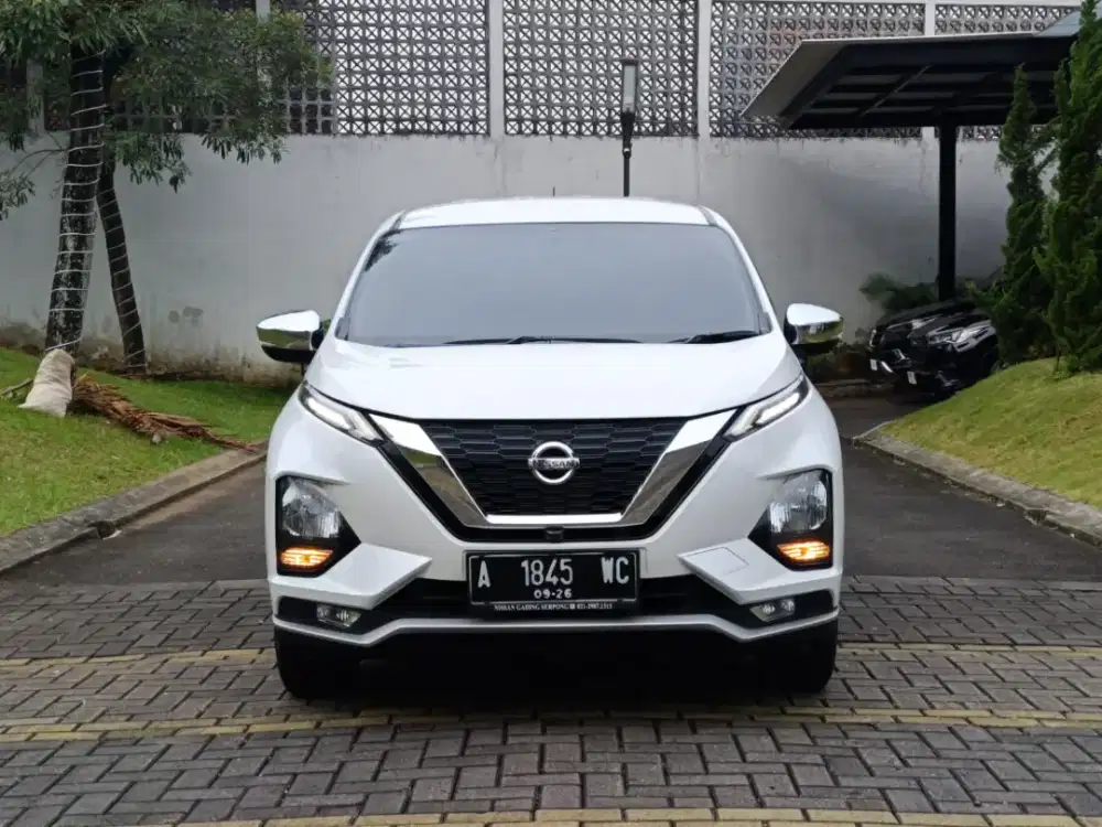 Nissan Livina VL 1.5 Automatic 2021