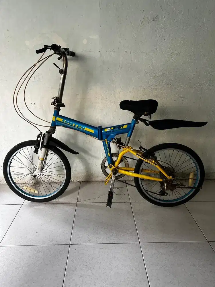 sepeda lipat bekas