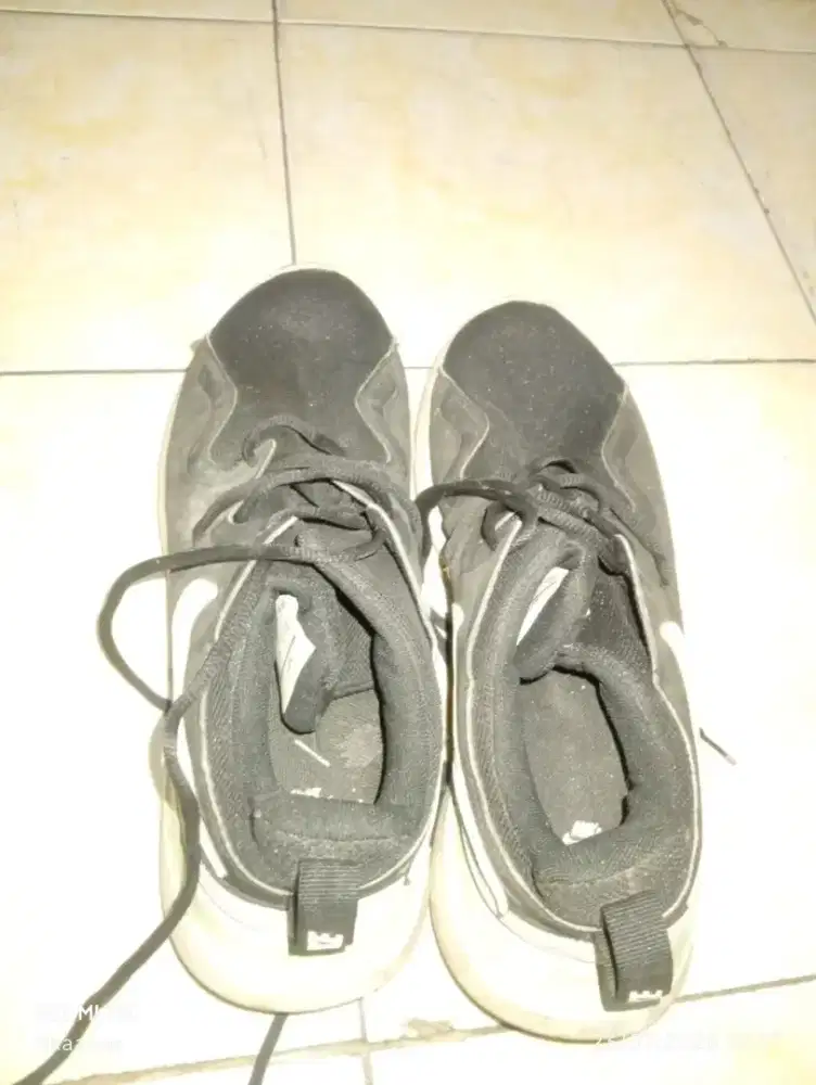 Sneakers Nike second