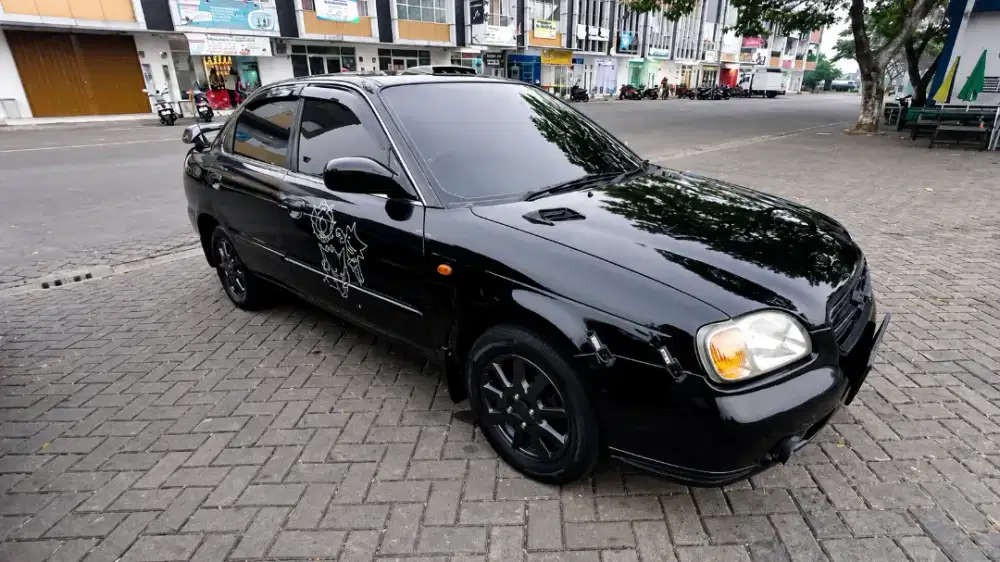 BALENO MILENIUM 2001 AT