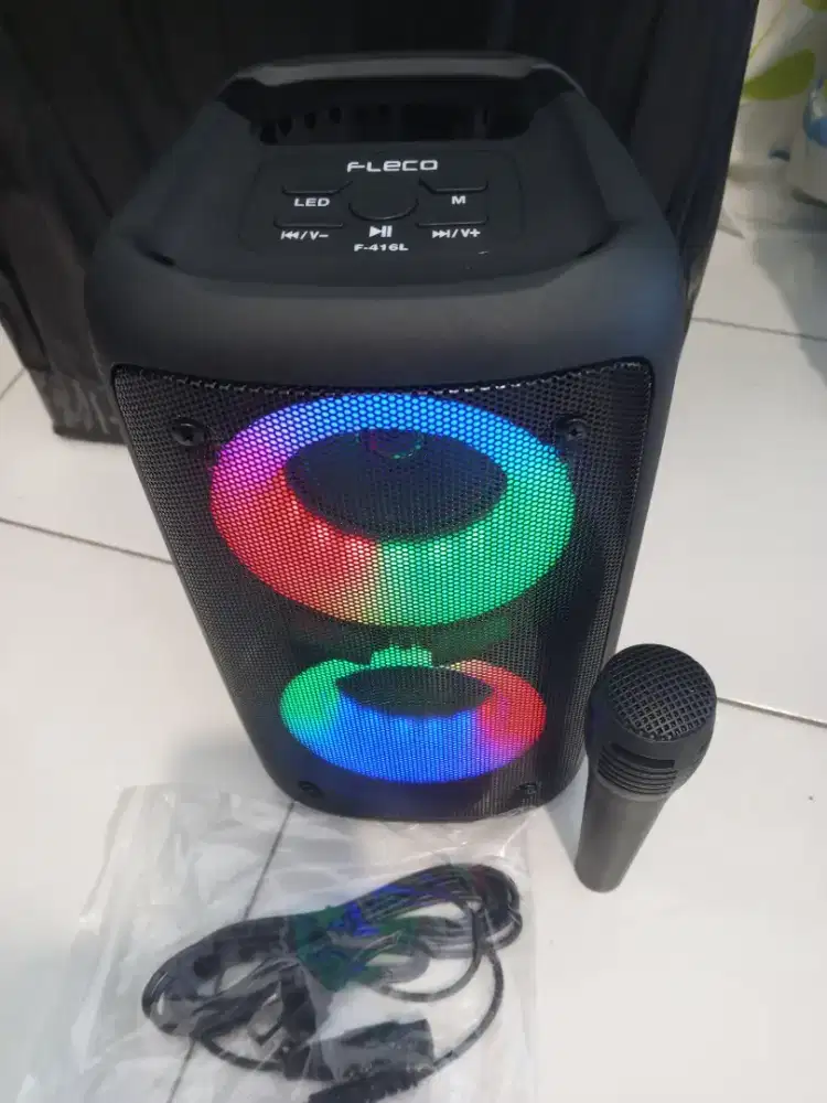 Speaker karaoke 4,5 double