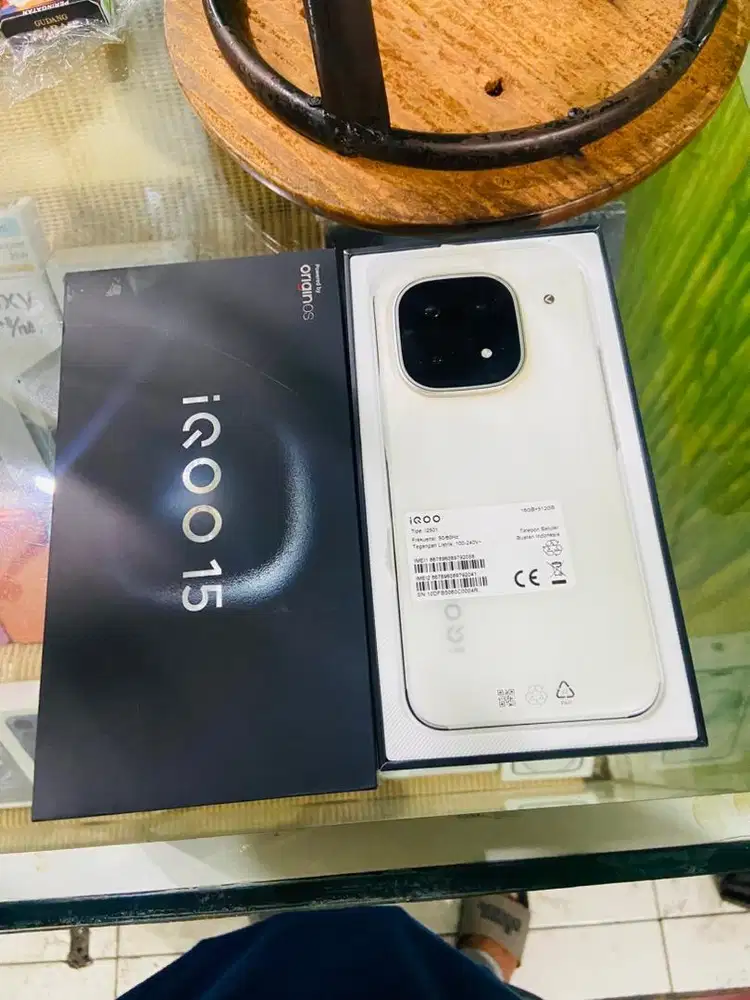 Iqoo 15 16/512gb Open Box