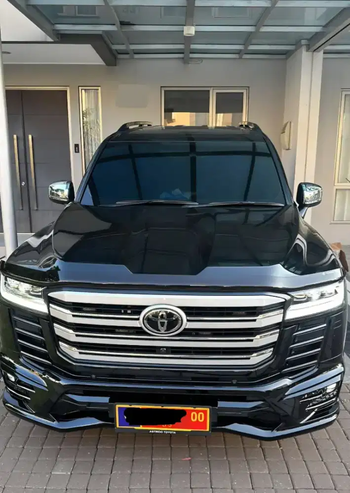 MURAH. LAND CRUISER VXR300 2024 VXR 300 vx r 2023 lx600