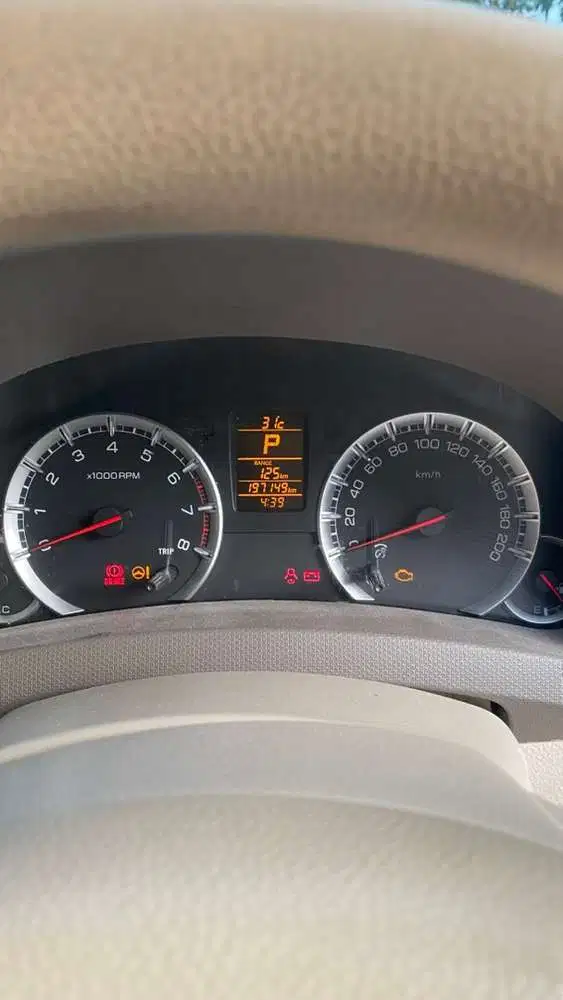 Suzuki Ertiga 2015 Bensin