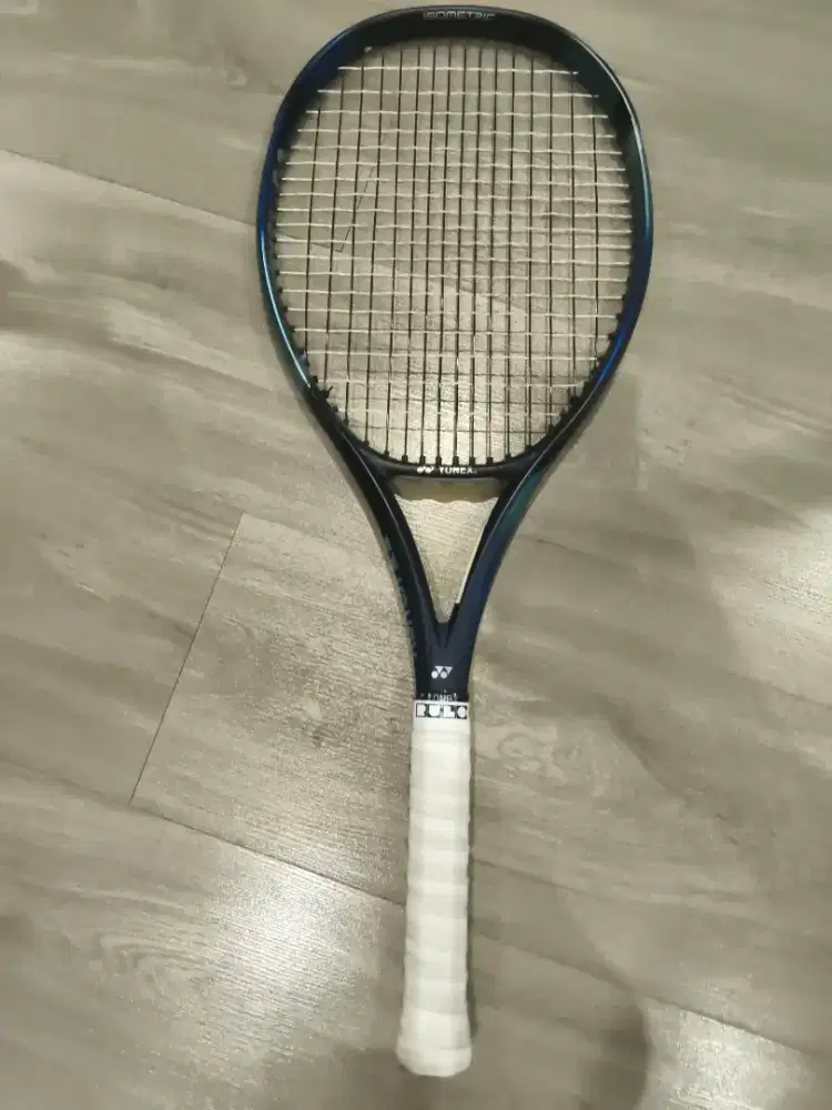 Raket tenis yonex ezone 100/300