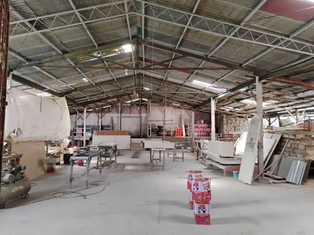 Gudang Punclut Sayap Ciumbuleuit Cocok Buat Workshop