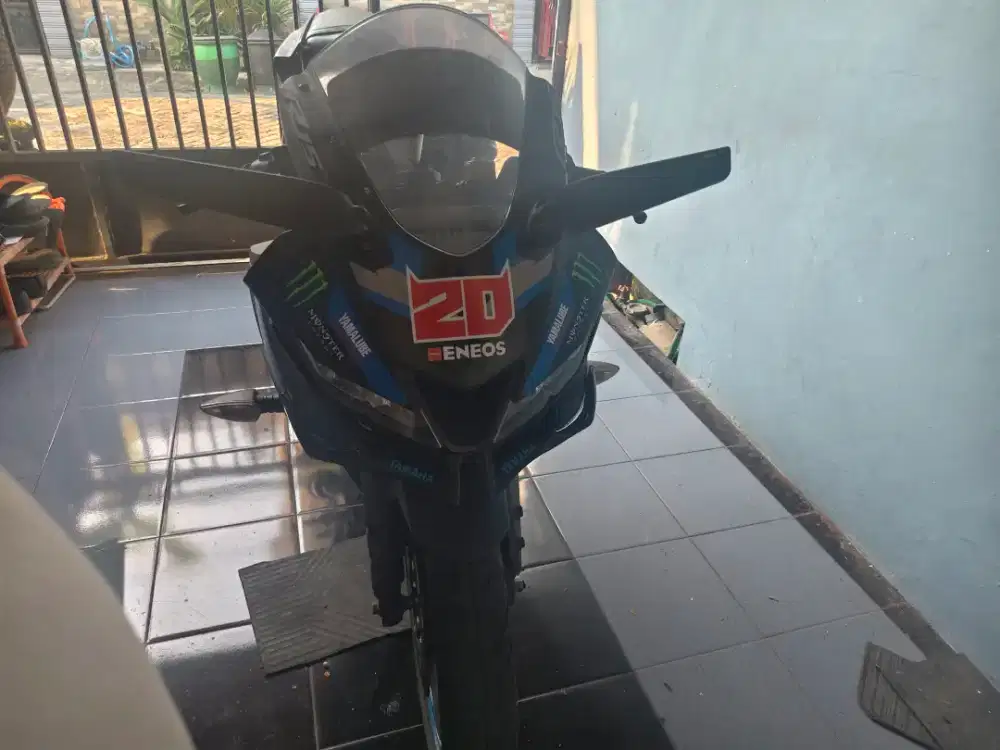 yamaha yzf R15 2021