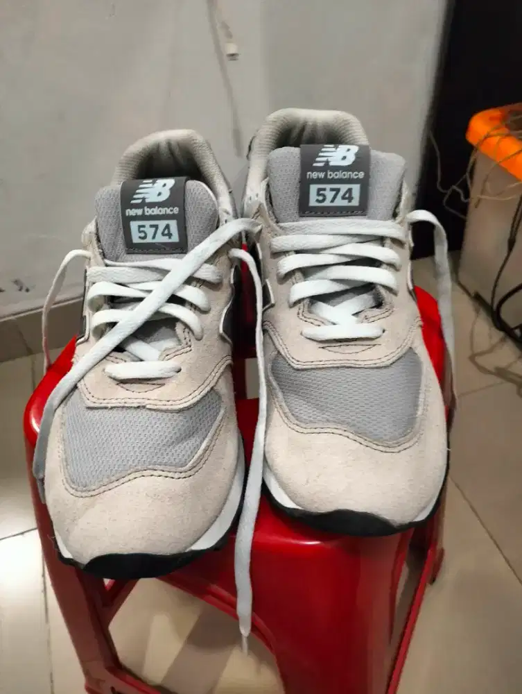 sepatu new balance 574