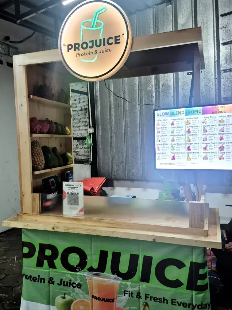 Dijual: Gerobak Kayu Jati Belanda (Like New!)