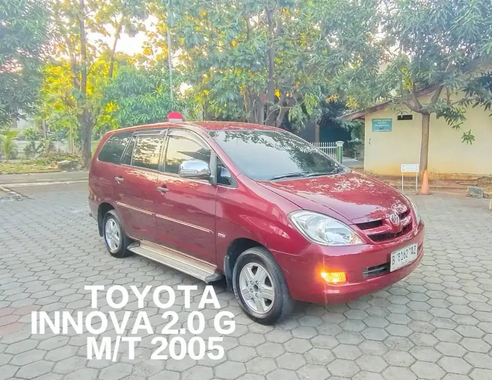 TOYOTA INNOVA 2.0 G M/T 2005