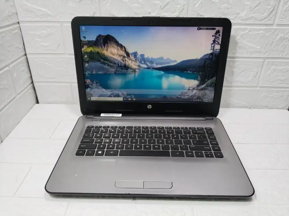 Laptop Hp 14 Ram 4 GB Hardisk 500 GB Siap Pakai
