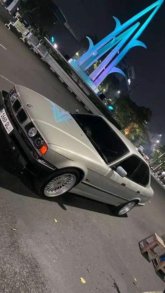 BMW 520i 1996 Bensin