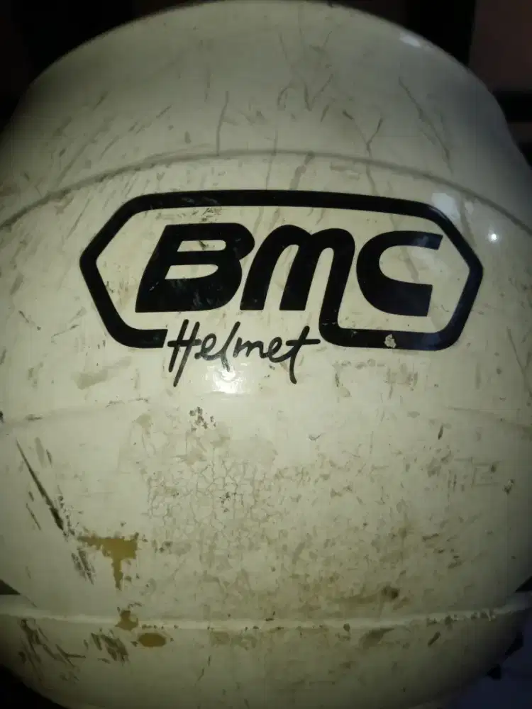 helm bmc cari barteran batu cincin burung