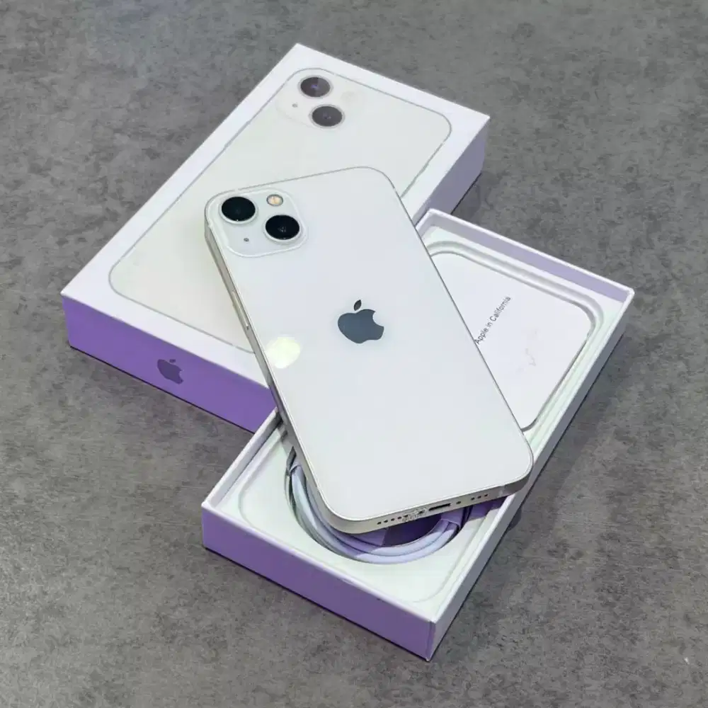 iPhone 13 128 beacukai mulus no minus