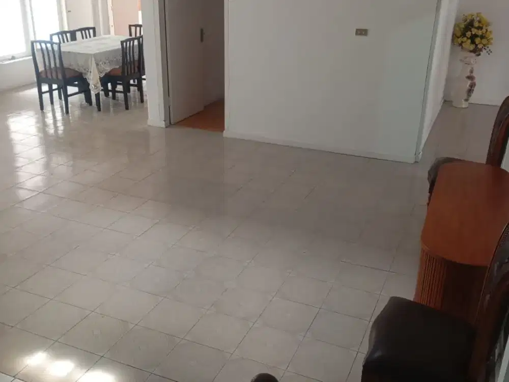 Rumah Komplek Margahayu bisa untuk Kantor