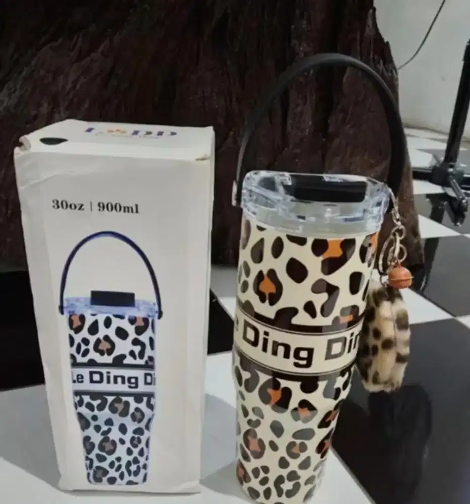 Tumbler Stainless Steel SUS 316 Kapasitas 900ml Leopard Edition