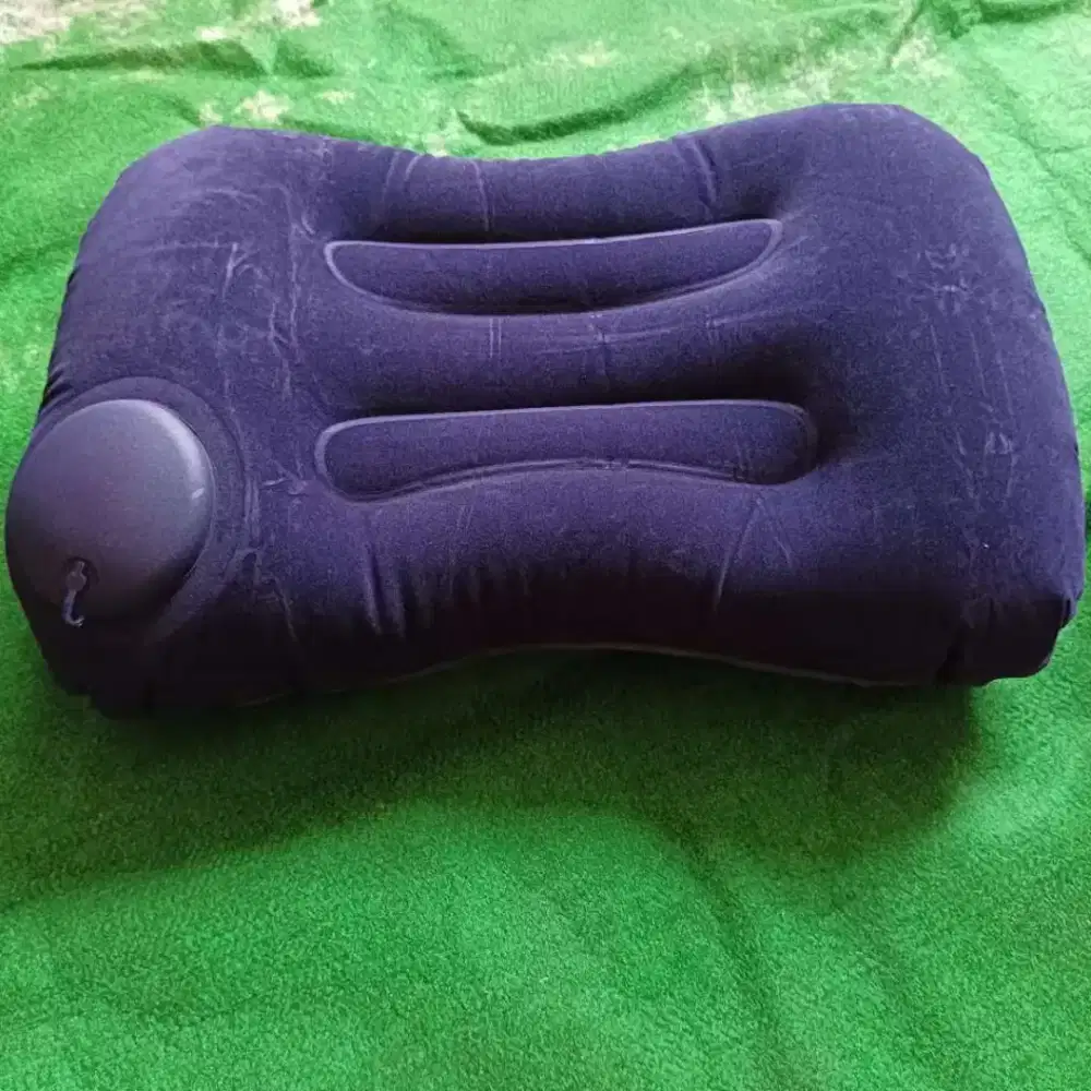 Bantal angin portable travel inflatable aeros pillow