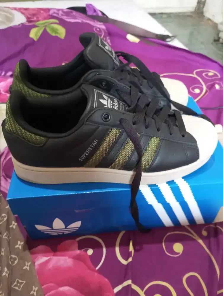 Adidas superstar II UK 42