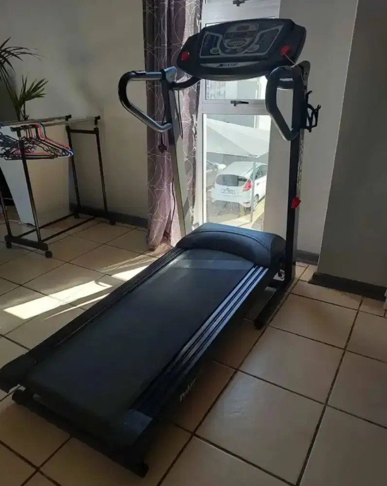 Treadmill elektrik JK Exer