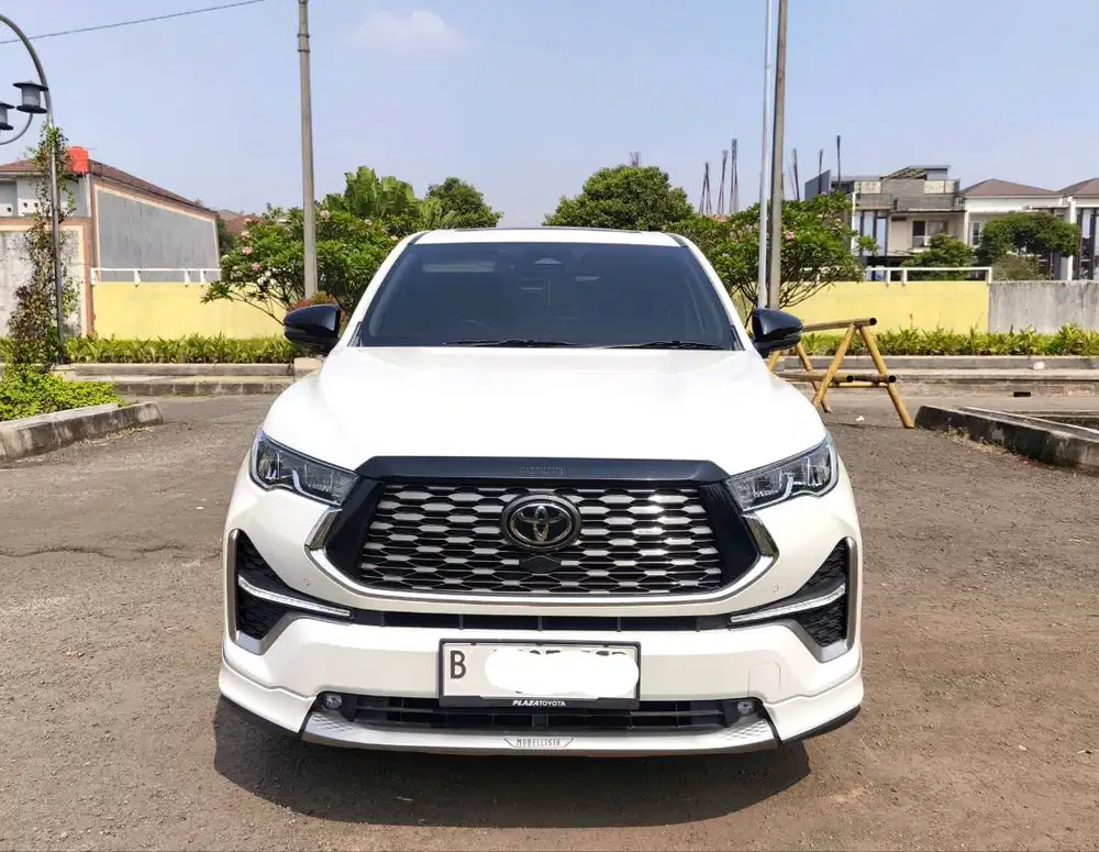 KM 23rb Toyota Innova Zenix Q Hybrid Modellista AT 2023 2024 putih