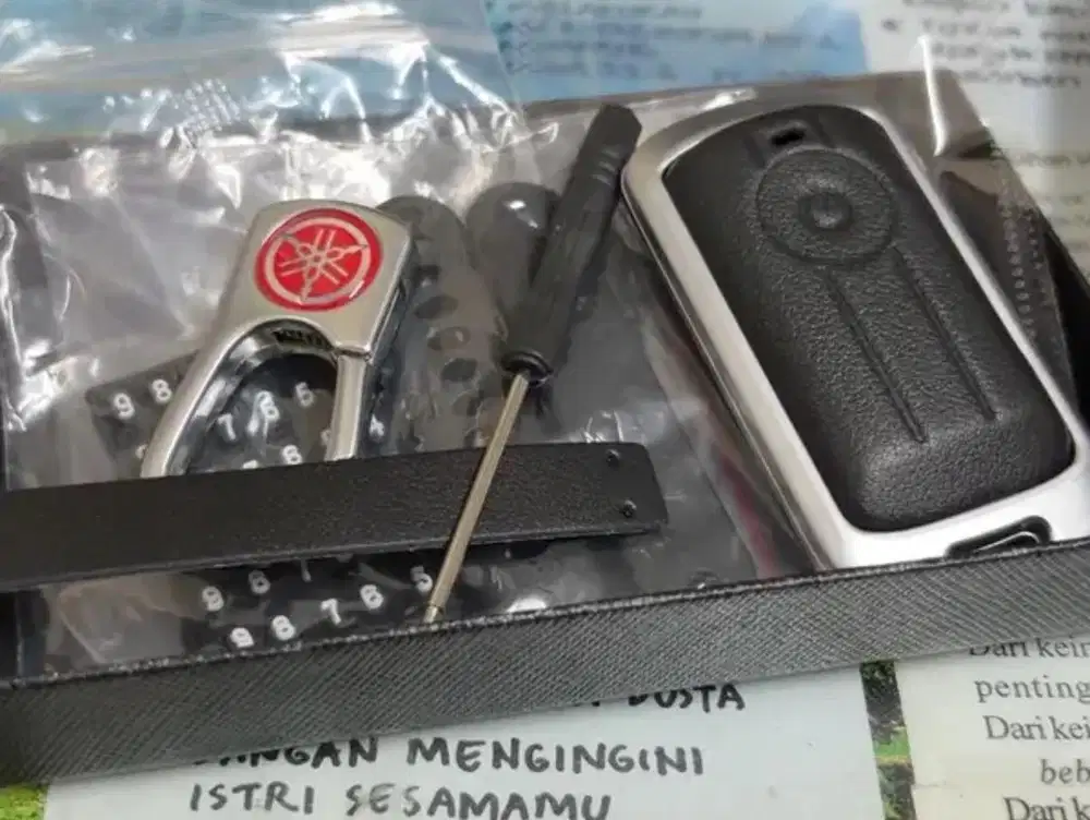 cover kunci remote nmax neo xmax 2025 masih baru komplit dusnya