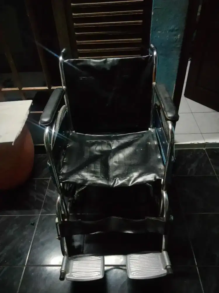 kursi roda no minus