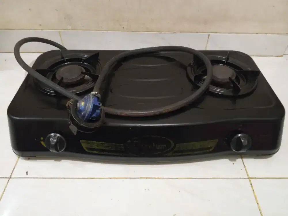 Kompor gas Quantum 2 tungku + selang regulator
