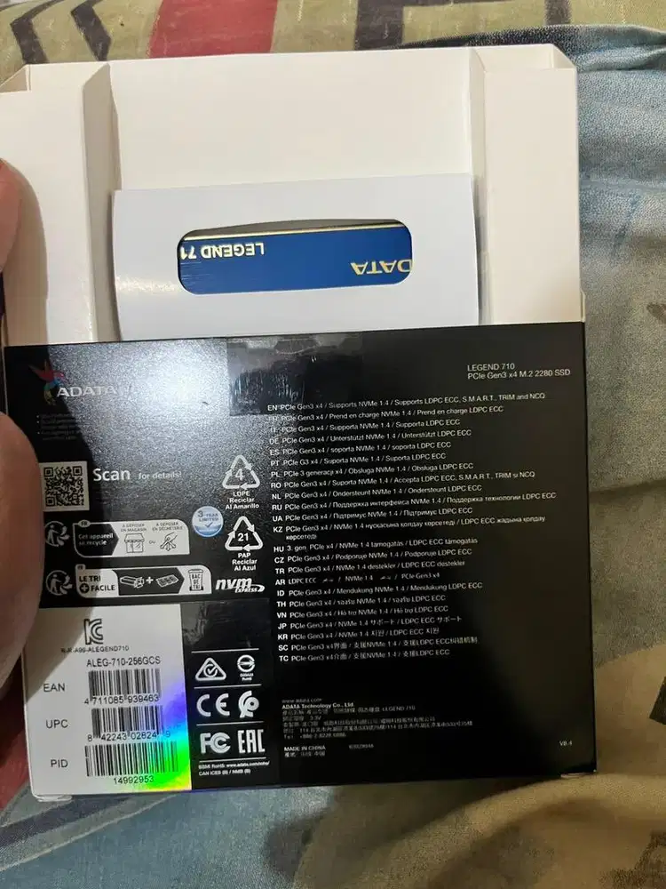 **ADATA LEGEND 710 NVMe M.2 256GB**