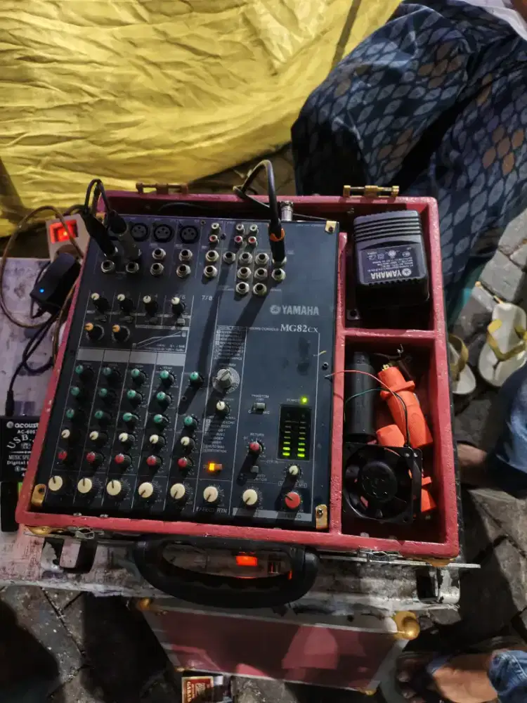 Mixer Yamaha + harkis