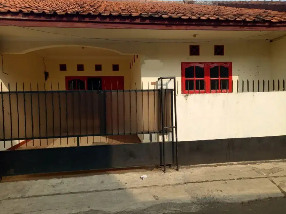 Rumah Disewakan Bisa Kantor dekat Stasiun MRT Fatmawati, Gandaria, Cilandak