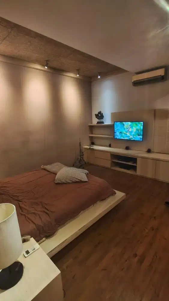 Disewakan Studio House