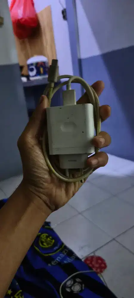 Charger bawaan Handphone Oppo reno 10 Pro+5G