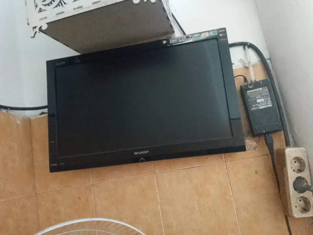 Tv Sharp minus lcd garis