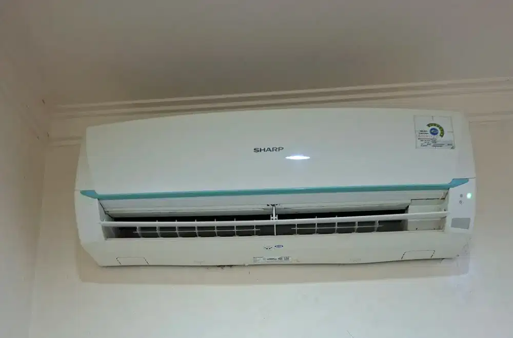 AC sharp masih hidup dan dingin