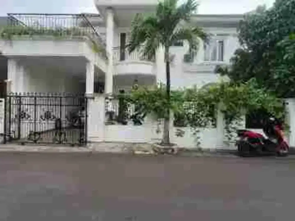 Rumah Taman Galaxi Mewah Luar dalam Bekasi Kota