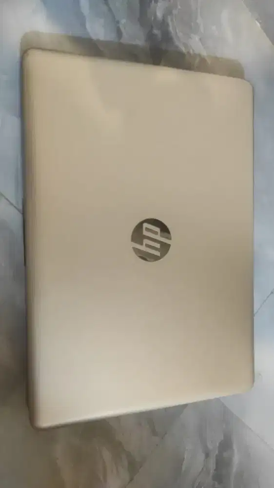Laptop HP model be-024AX