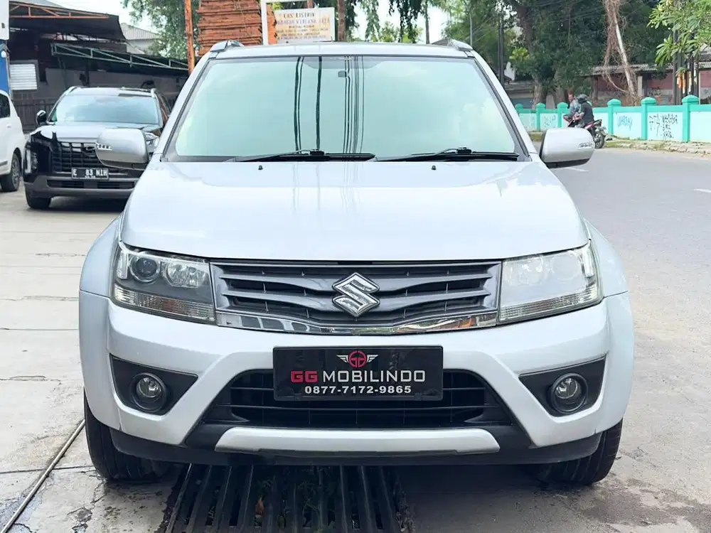 Suzuki Grand Vitara 2.4 JLX Automatic Th 2013