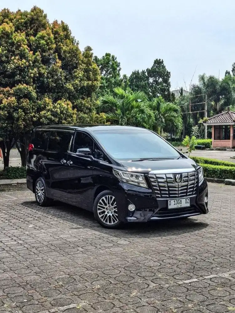 Toyota Alphard 2015 Dp 19 jt