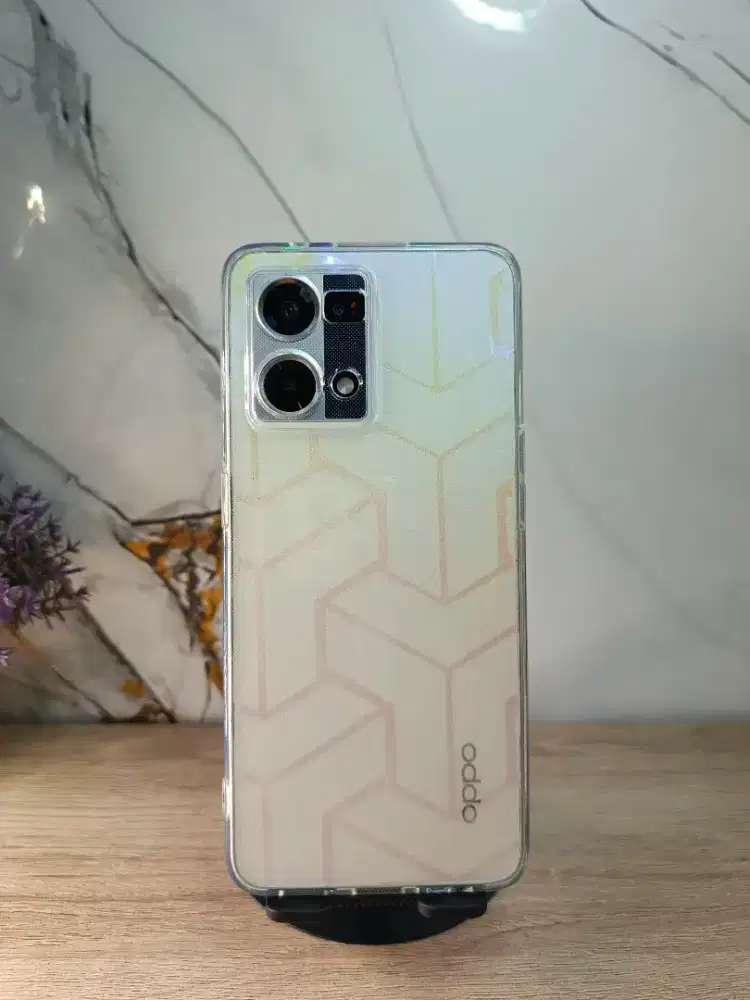 OPPO RENO 8 NFC RAM 8/256GB RESMI